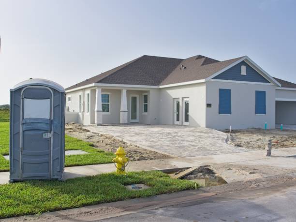 Best Affordable portable toilet rental  in Raymond, WA